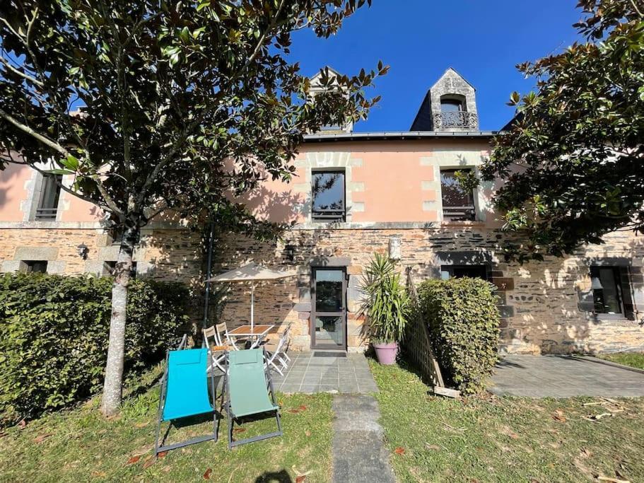 Maison rustique au calme en bord de Vilaine La Chapelle-de-Brain Extérieur photo